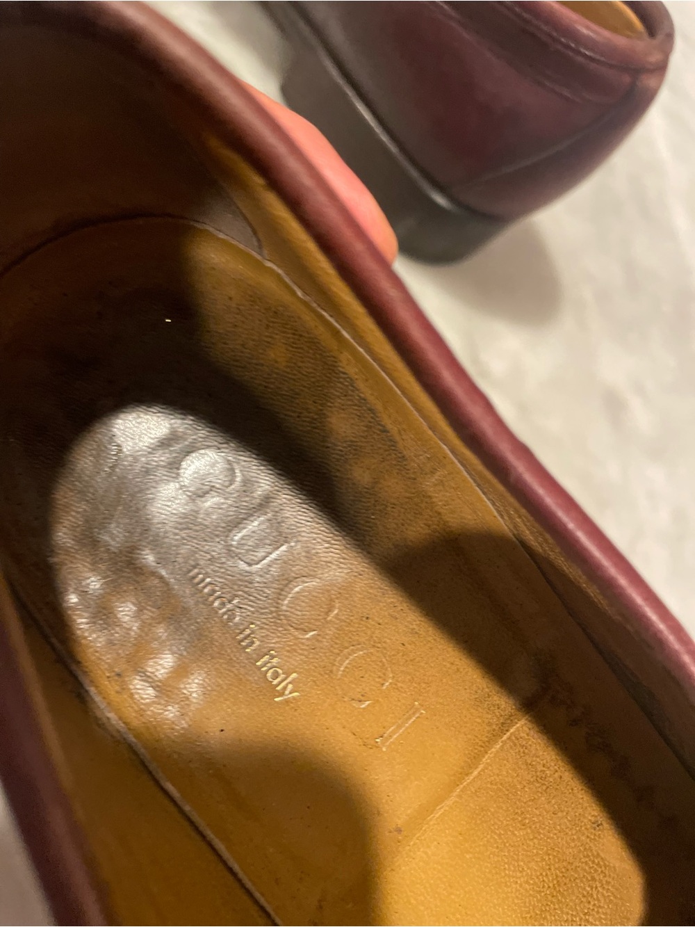 Gucci Men's Classic Leather Bit Loafers in Burgundy - Picture 6 of 8